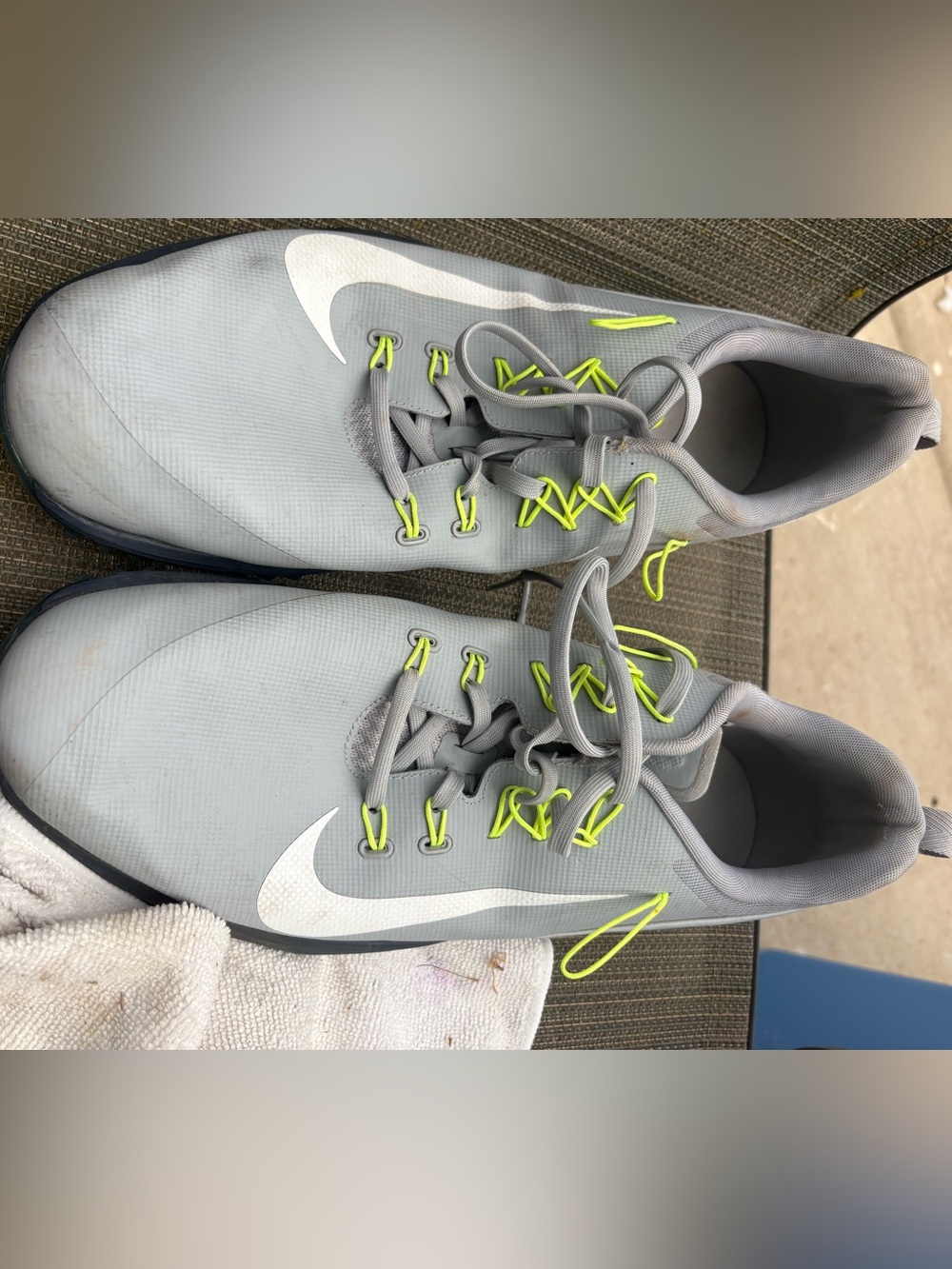 Nike Men’s Gray Athletic Shoes with Neon Yellow Accents